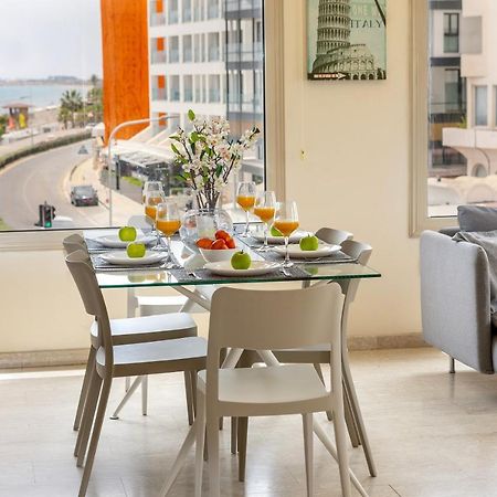 Mackenzie Beachfront Eftyhia Suite Lárnaka Kültér fotó